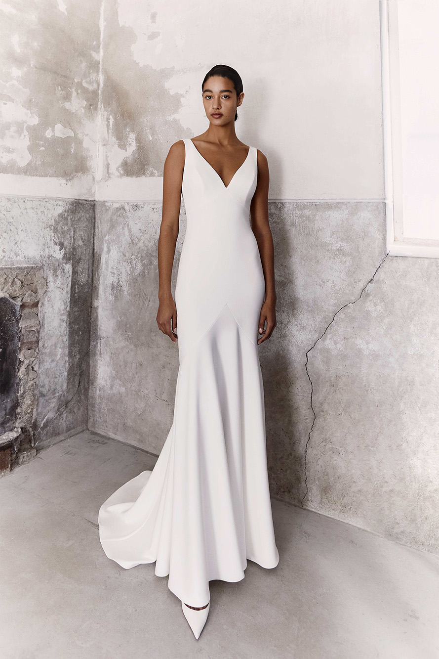 Crepe Dress Trend by Dress Designer_Viktor&Rolf Mariage FW21 byMarijkeAerden_72